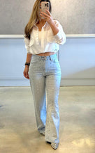 Load image into Gallery viewer, Crystal Embellished Jeans