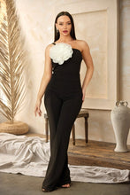 Load image into Gallery viewer, Bodysuit with 3d Flower Detail