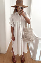 Cargar imagen en el visor de la galería, Diamante Oversized Midaxi Shirt Dress