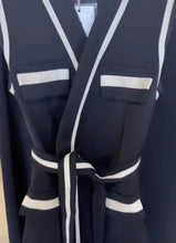 Cargar imagen en el visor de la galería, Executive Edge Two-Piece