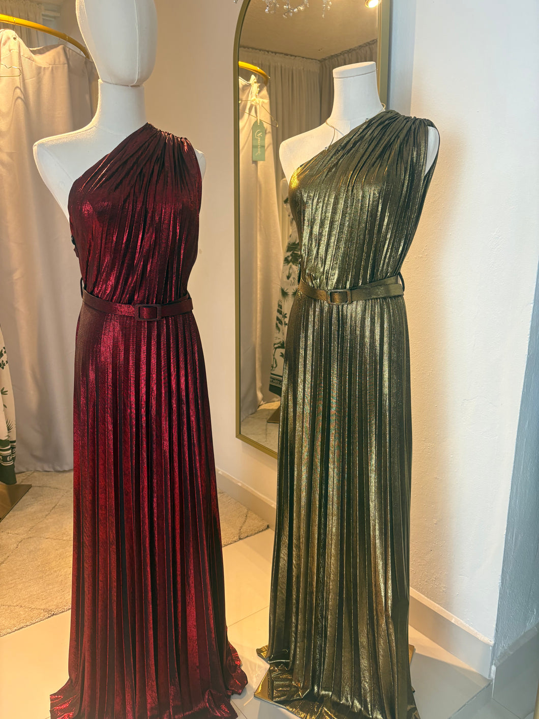 Plisado Formal Dress