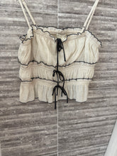 Load image into Gallery viewer, SET - Beige Top &amp; Skirt
