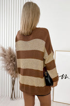 Cargar imagen en el visor de la galería, Shimmer Knitted Sweater

