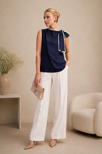 Cargar imagen en el visor de la galería, Valentina Pleated Top - Navy
