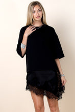 Cargar imagen en el visor de la galería, Loba Asymmetric Lace Top
