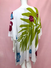 Load image into Gallery viewer, Thai Tropical Splash Tunics

