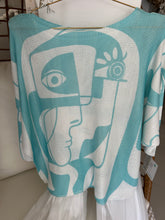 Load image into Gallery viewer, 3/4 Sleeve Printed Knit Top
