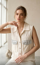 Load image into Gallery viewer, Linen Vest
