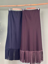 Load image into Gallery viewer, Satin Skirt Flecos
