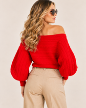 Cargar imagen en el visor de la galería, Cable Detail Sweater
