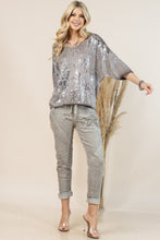 Load image into Gallery viewer, Sequin Star Detail Italian Jogger Pants
