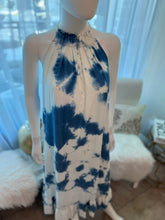 Load image into Gallery viewer, Washed Dress
