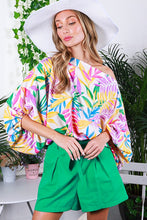 Load image into Gallery viewer, Tropical Printed Top
