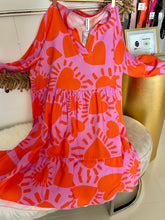 Cargar imagen en el visor de la galería, Hearts Tunic Dress
