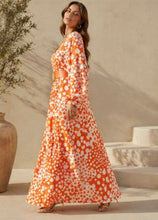Cargar imagen en el visor de la galería, Polka Dot Maxi Fashion Dress
