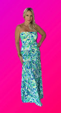 Load image into Gallery viewer, PIA Lola Maxi Dress
