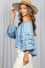 Cargar imagen en el visor de la galería, Daydream Denim Blouse

