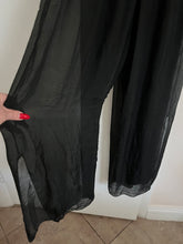 Cargar imagen en el visor de la galería, Silk Elegant Jumpsuit
