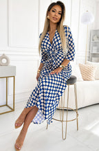 Load image into Gallery viewer, Maxi Dress Blue
