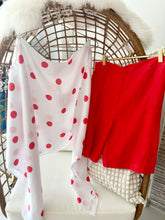 Load image into Gallery viewer, Linen Bermuda Shorts
