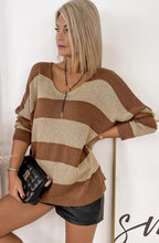 Cargar imagen en el visor de la galería, Shimmer Knitted Sweater
