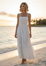 Load image into Gallery viewer, Dress Sangallo
