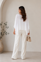 Load image into Gallery viewer, Silk Blouse Plain
