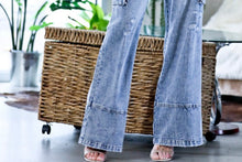 Cargar imagen en el visor de la galería, Cargo Denim Pants
