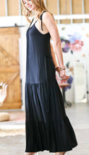 Load image into Gallery viewer, Loose Fit Casual Maxi Dress
