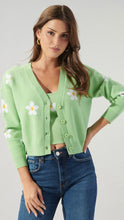 Load image into Gallery viewer, SET - Daisy Sweater &amp; Top
