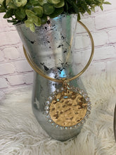 Cargar imagen en el visor de la galería, Medallion Necklace
